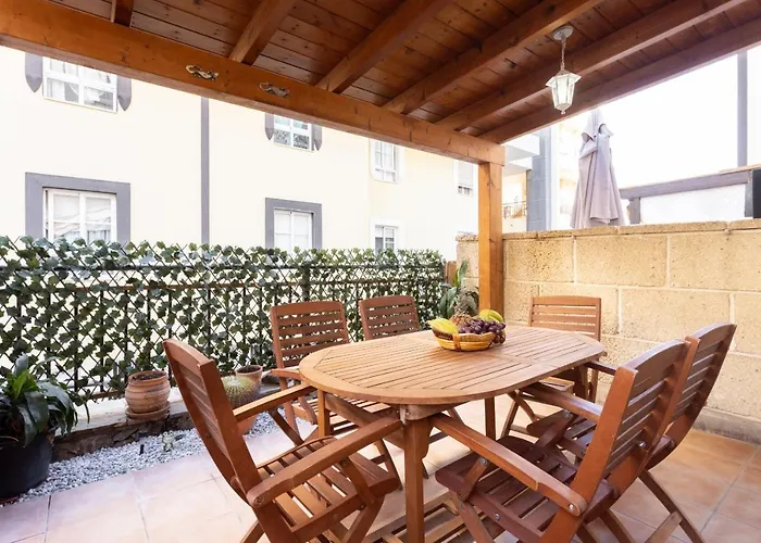 Apartman Home2book Duplex & Wifi